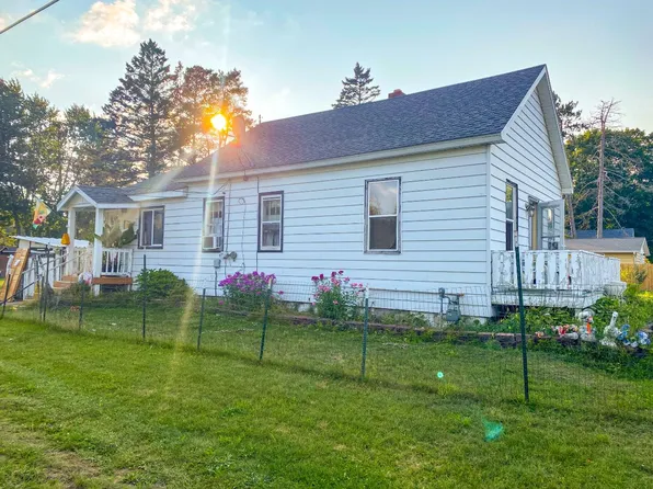 N9590 Alcedo St, Summit Lake, WI 54485