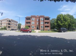 5701 S Michigan Ave #1, Chicago, IL 60637