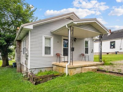 421 E Mulberry St, West Union, OH, 45693