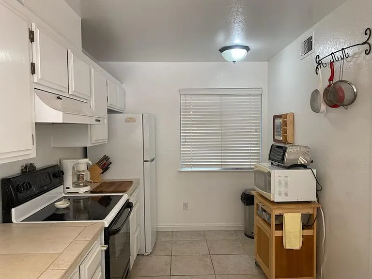 225 2nd St E #30 — Photo 7