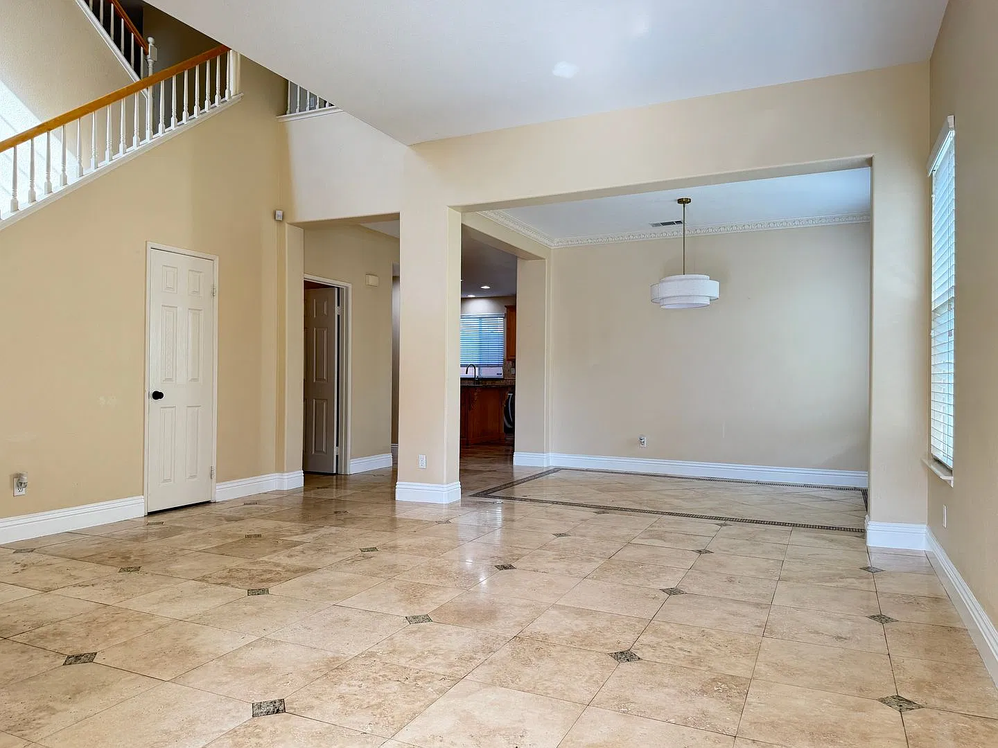 Large House on Corner Lot in Painted Trails! — Photo 3