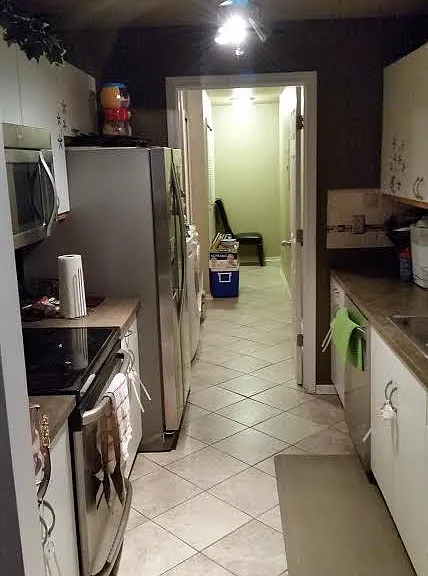 Kitchen & Laundry