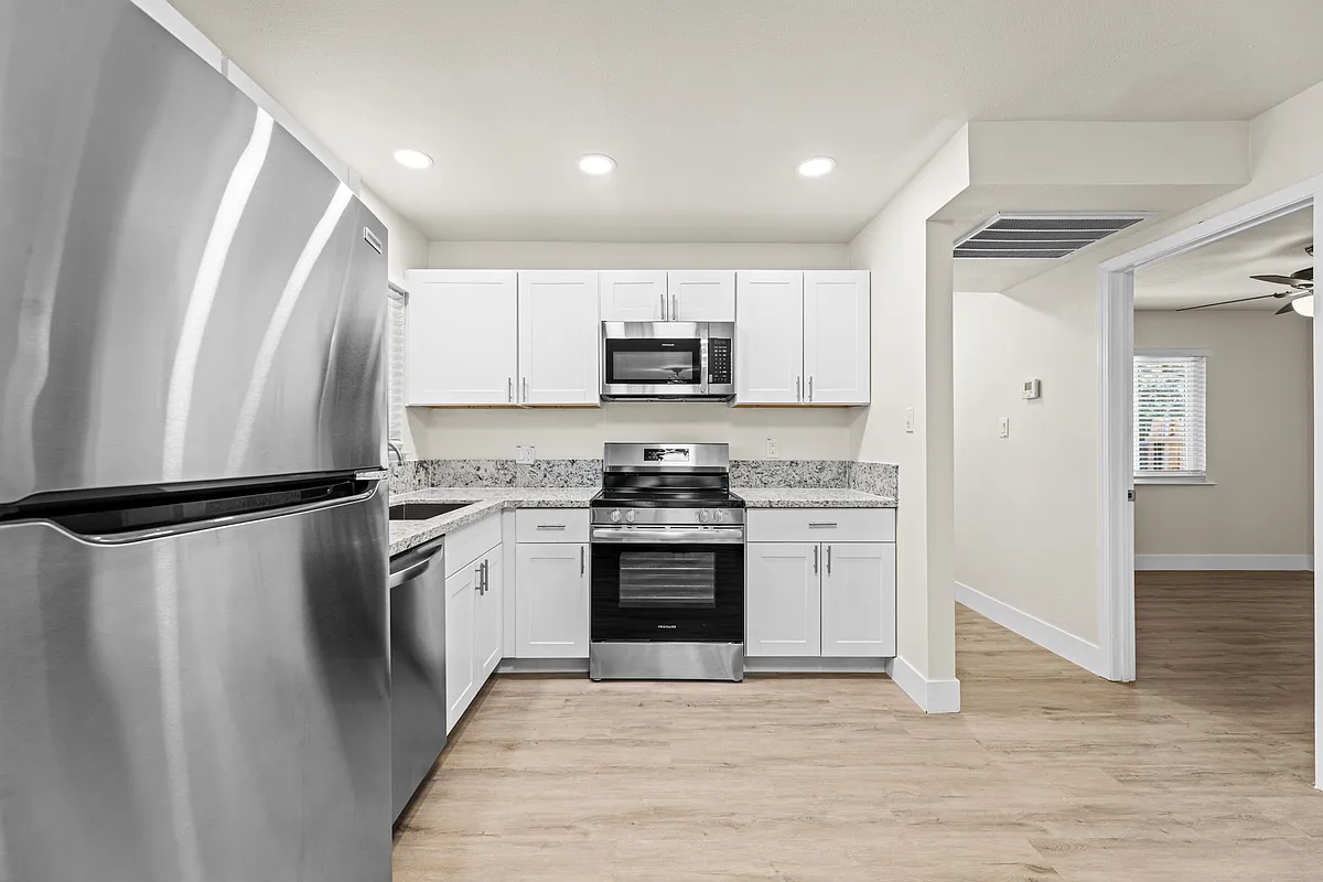 Building Photo - 3525 Norris Ave #4