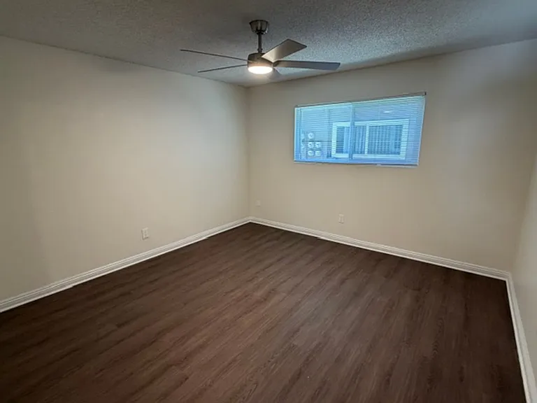 CEDAR 9840 — Photo 17