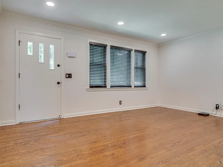 533 American Rd — Photo 7