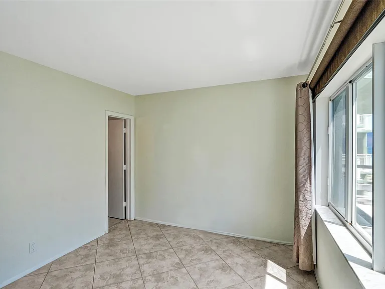 1750 S Ocean Blvd #306E — Photo 14