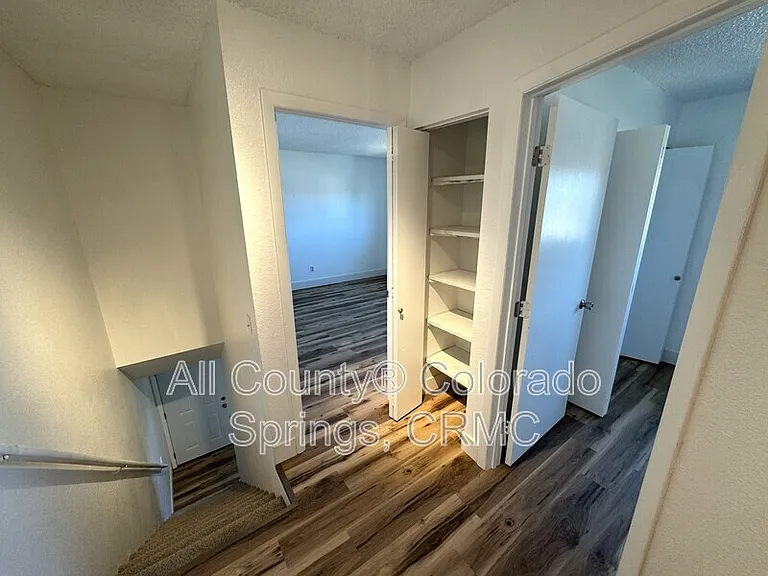 6676 Provincial Dr — Photo 7