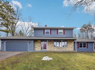 1764 Oakview Drive, Stoughton, WI 53589
