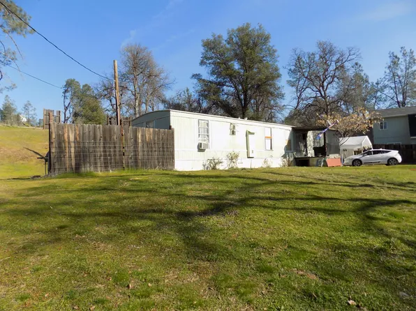 16322 Towerview Cir, Redding, CA 96001