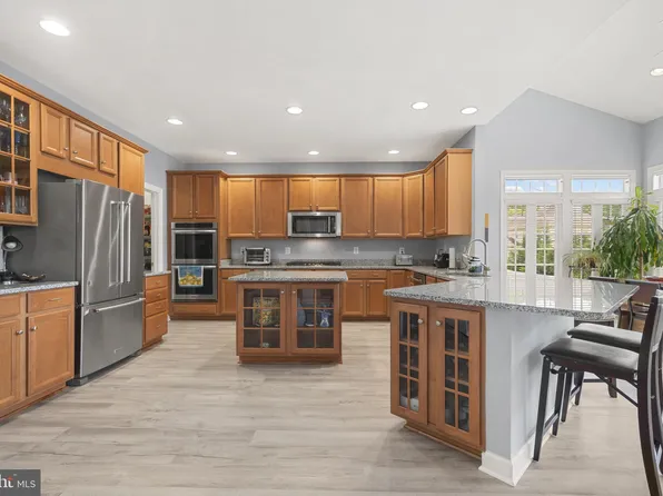 1919 Powells Landing Cir, Woodbridge, VA 22191