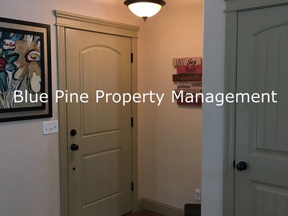 5th image of 1855 Brookview Dr