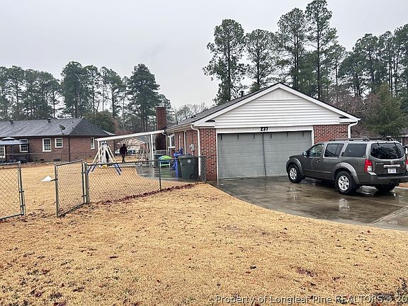 4th image of 237 Addison St