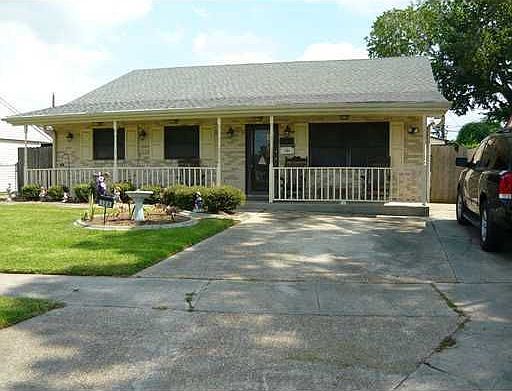 1st image of 120 Cambay Dr