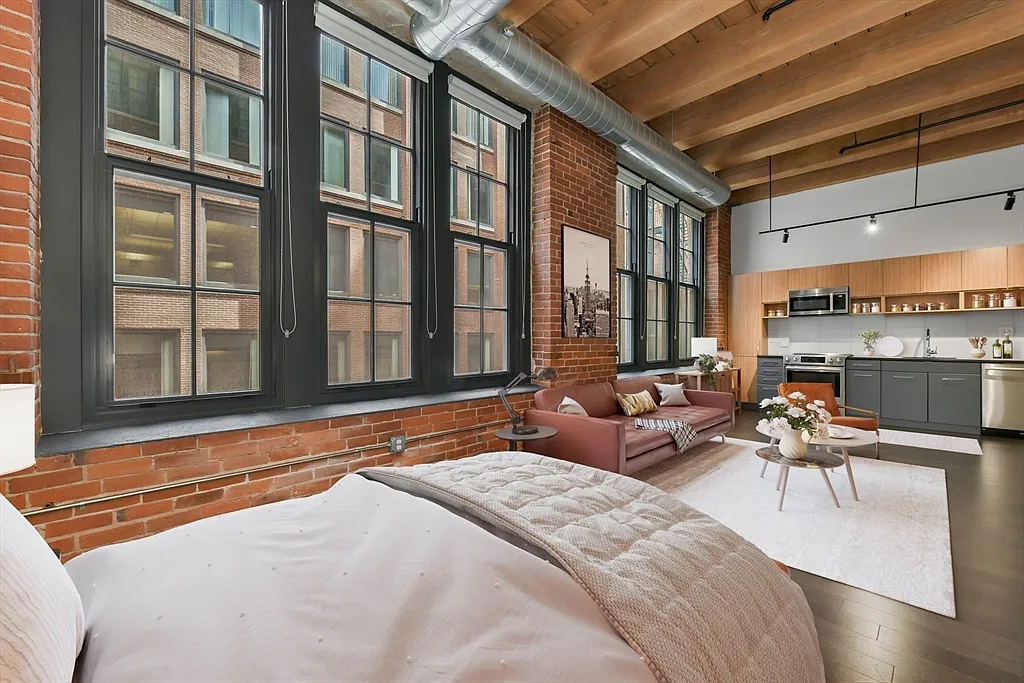 Building Photo - 319 A St #205
