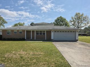 13 Marshall St, Butler, GA 31006