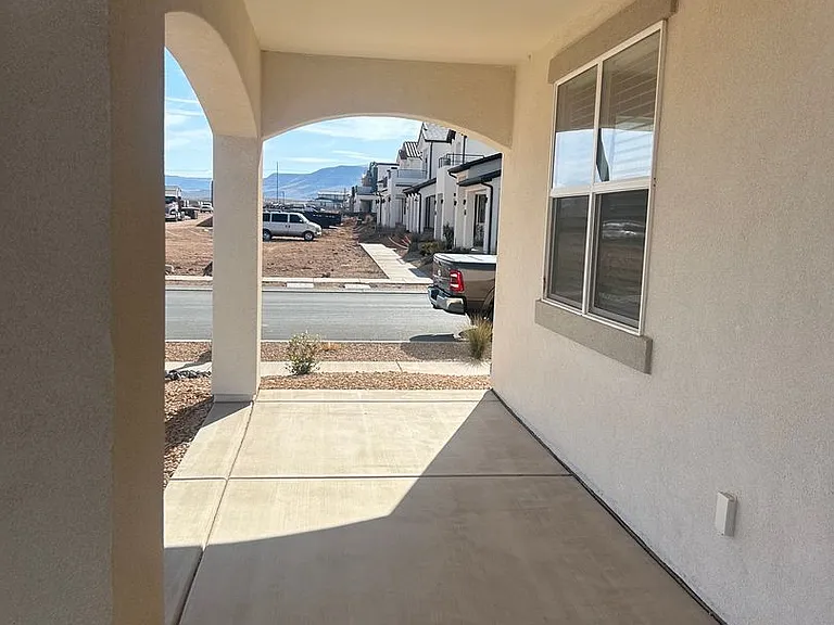 6098 S Silver Birch Ln — Photo 4