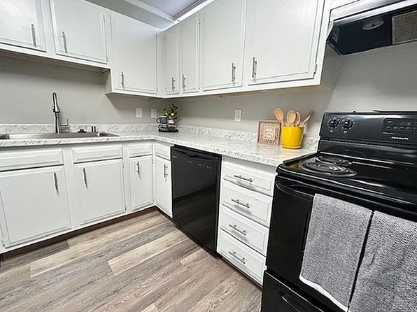 600 E Inskip Dr #78