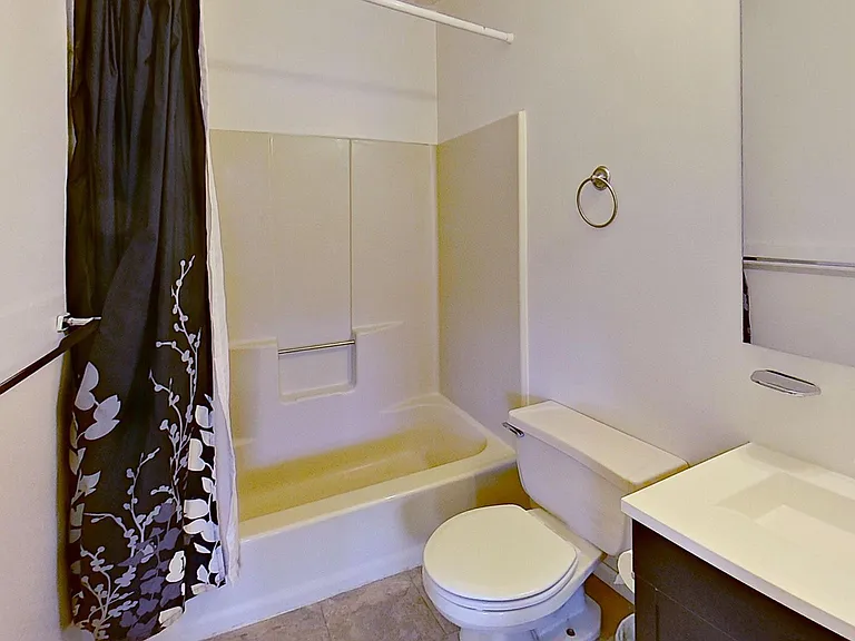 21837 Ronald Dr — Photo 4
