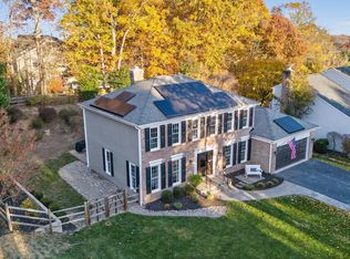 12100 Triple Crown Rd, Gaithersburg, MD 20878