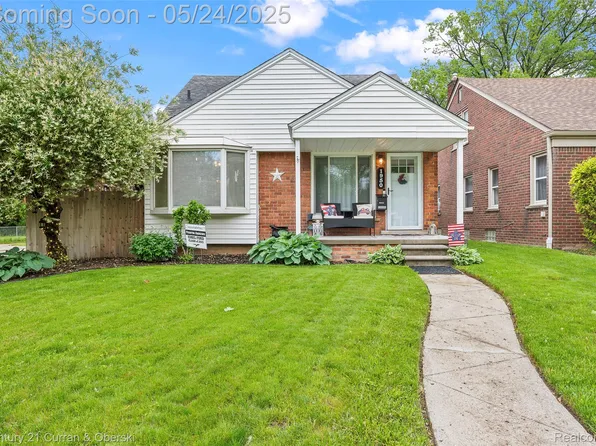 1950 Byrd St, Dearborn, MI 48124