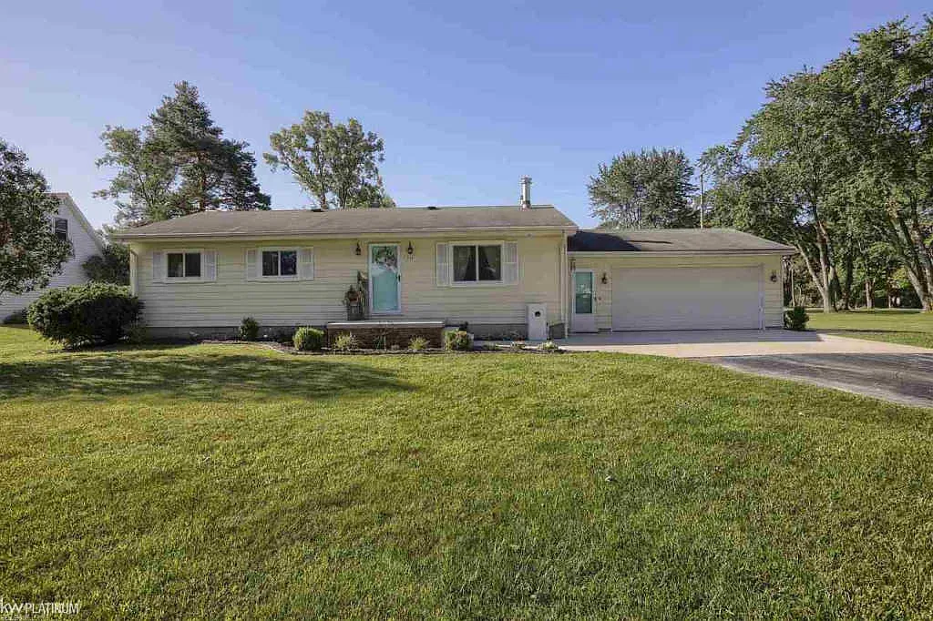 9801 Bartel Rd photo 1