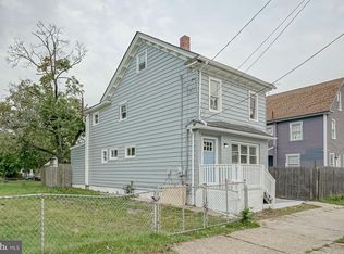 106 S 4th St, Millville, NJ