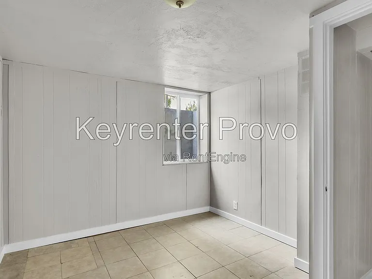 1304 E 520 South St — Photo 18