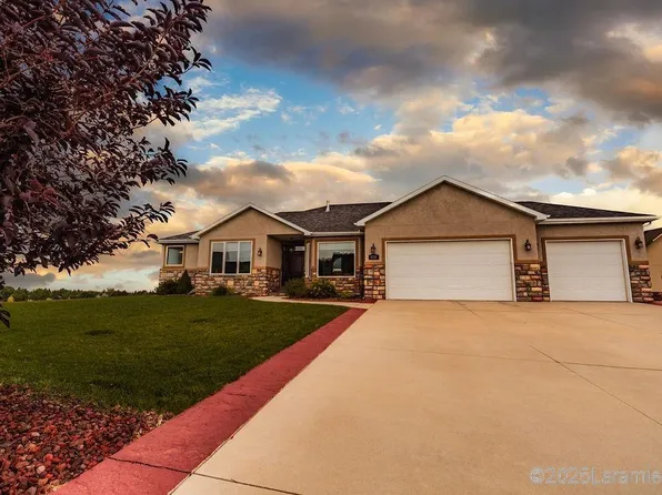 1772 Eaglecrest Ct, Laramie, WY 82072