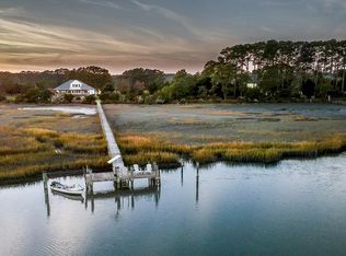 26156 Henrys Point Ln, Accomac, VA 23301