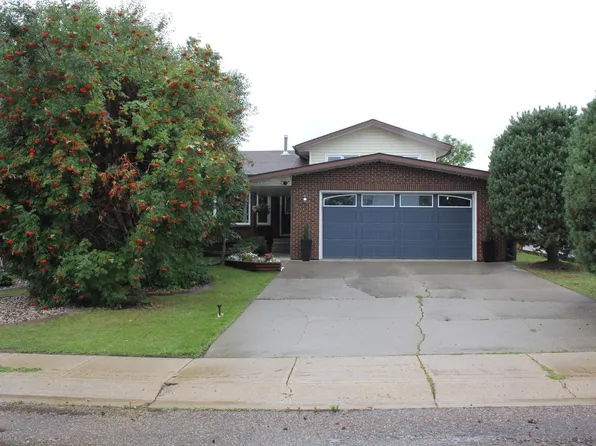 5110 54a St, Elk Pt, AB T0A