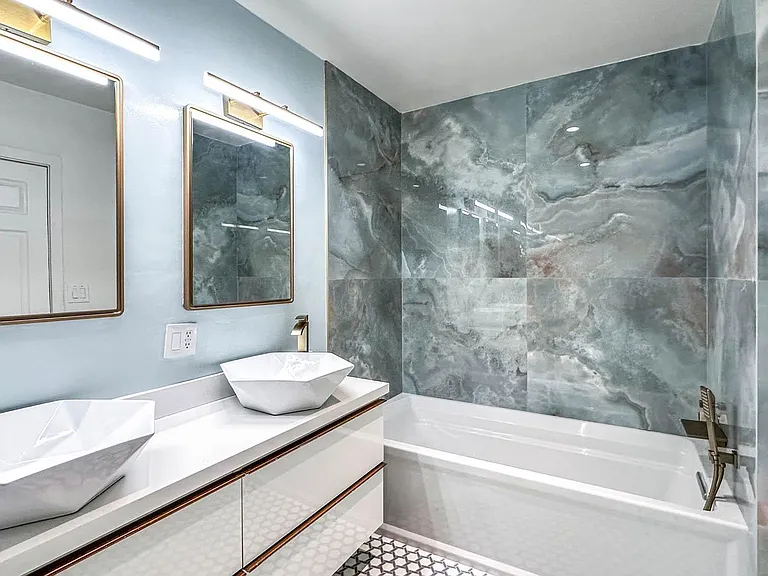 451 S Barrington Ave #302B — Photo 11