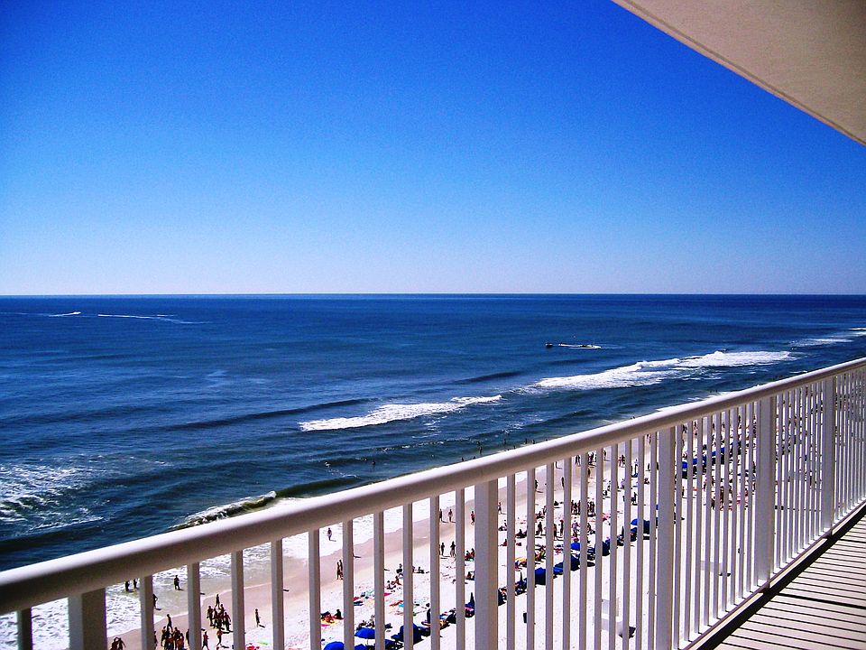 901 Majestic 3BR End Unit