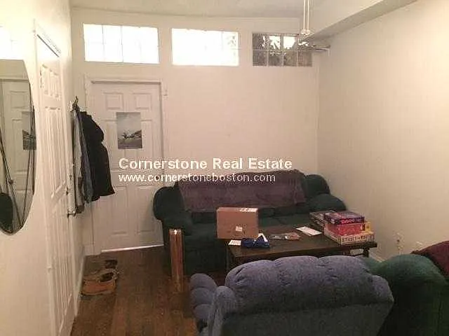 5 bed, $7,500 — Photo 3
