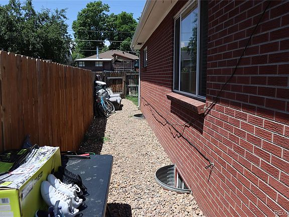 2nd image of 351 S Clay St