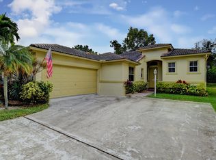 5428 NW 48th St, Coconut Creek, FL 33073