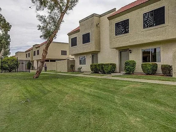 4732 W Palo Verde Dr