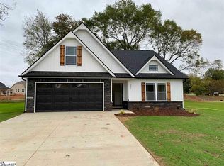 321 Broken Chimney Dr, Inman, SC 29349