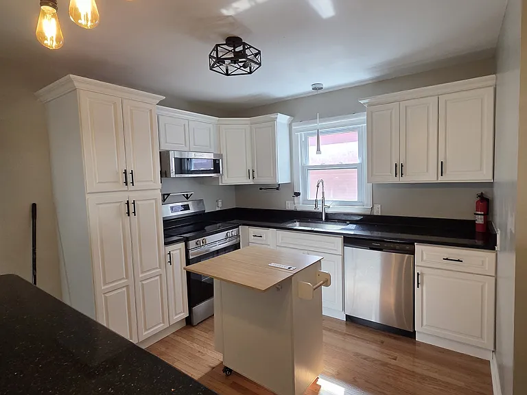 534 North Cir — Photo 8