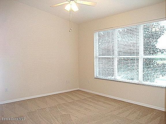 3rd image of 812 Handsome Cab Ln APT 202