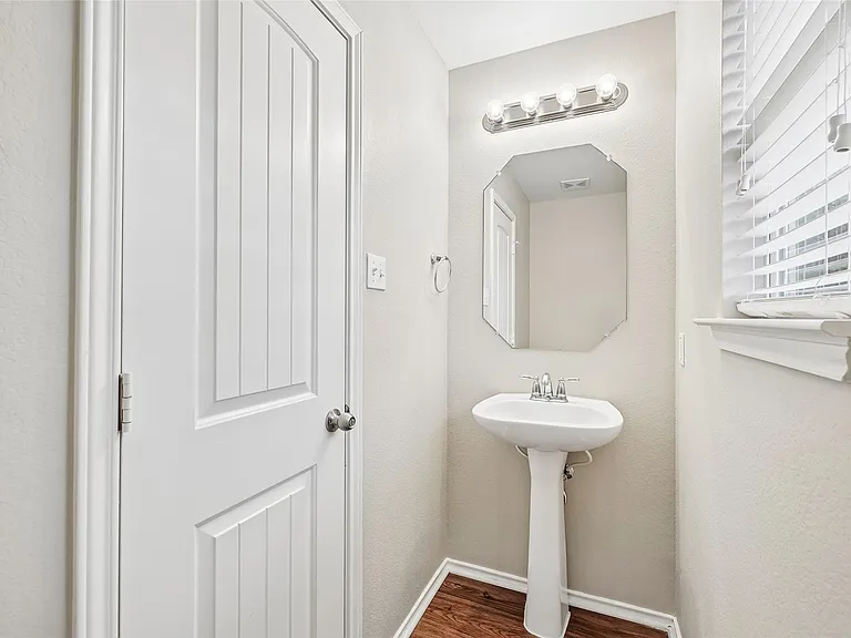 1808 Enchanted Rock Dr — Photo 14