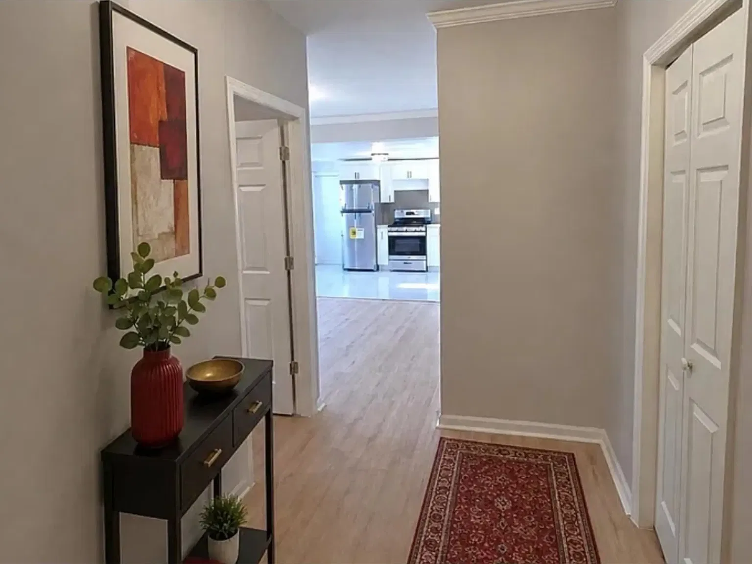 3 bed, $2,250 — Photo 2