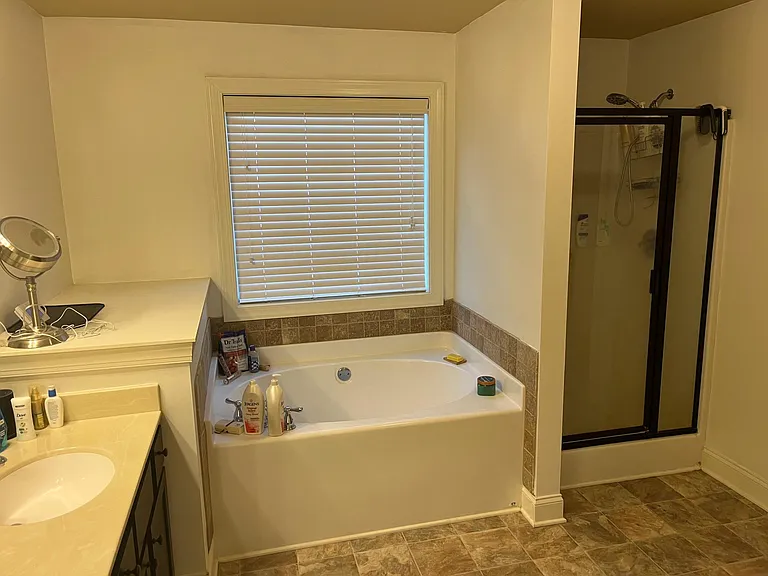 140 Putters Dr — Photo 12