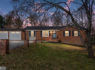 9702 Leavells Rd, Fredericksburg, VA 22407