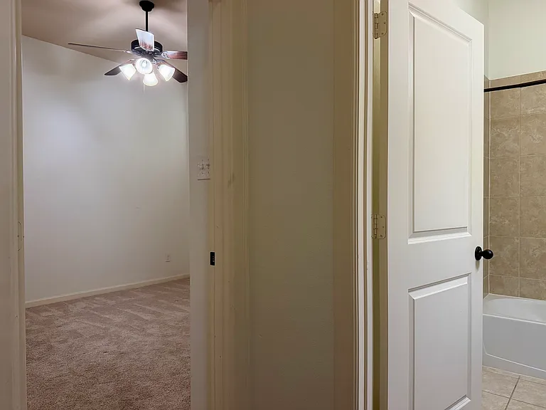 1014 Lone Ivory Trl — Photo 15