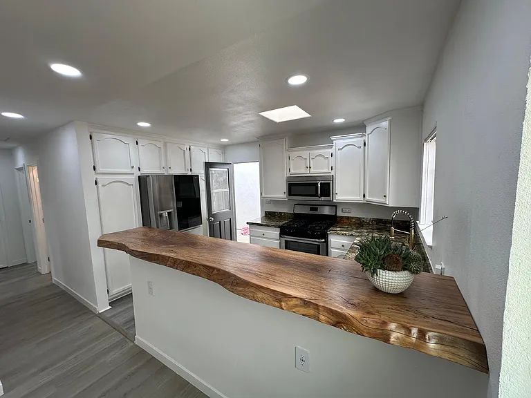 4503 Limerick Way — Photo 4