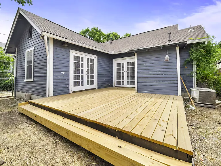 1131 McKinley Ave — Photo 19
