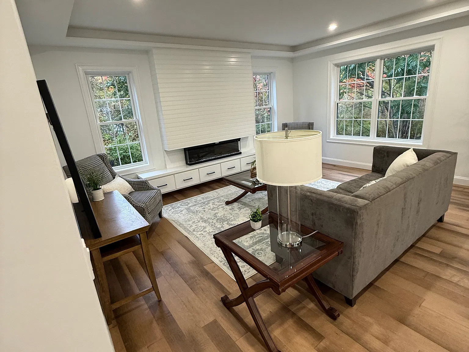 422 S Quinsigamond Ave — Photo 4