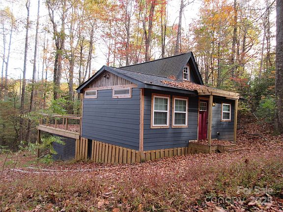 2nd image of 30 Rainbow Lake Cir