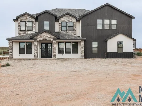 2002 Mission Ave, Carlsbad, NM 88220