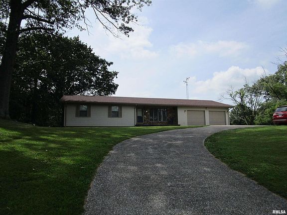 2nd image of 1253 County Road 800 E